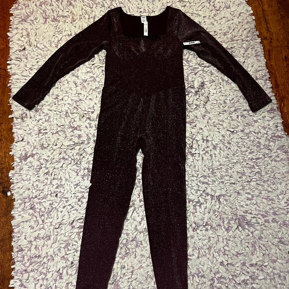 NEW VICTORIAS SECRET Soft Seamless Long Sleeve Onesie XXL RED GLITTER - Picture 1 of 16